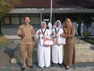 Dua Siswi SMAPa Borong 9 Medali Karate