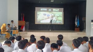 Siswa SMAN 1 Pagak Selami Harta Karun Jurnalistik dan Koleksi Eksklusif Museum Penerangan secara Virtual